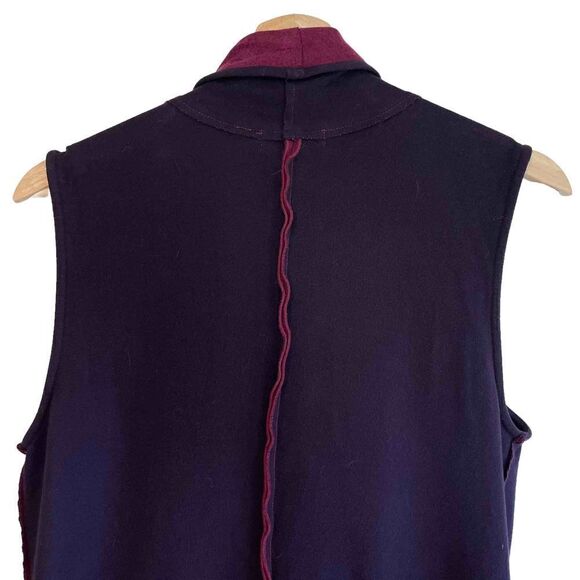 Habitat Exposed Stitch Vest - Picture 6 of 7